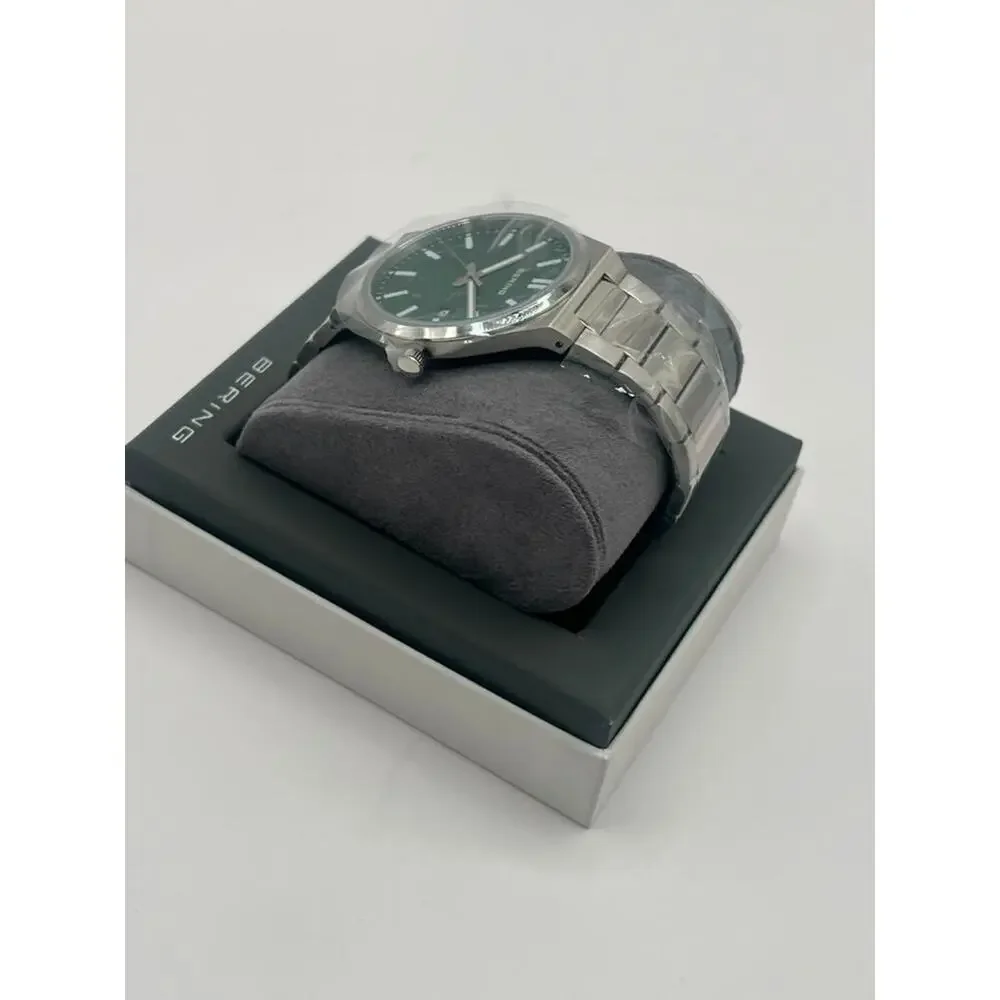 BERING Classic 17639-708 Men's Quartz Watch Green Dial Sapphire 40mm NEW